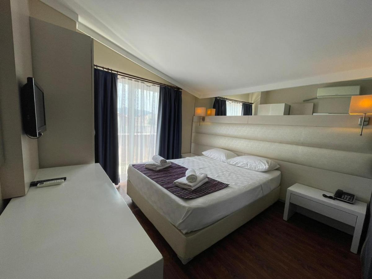 Gold Butik Otel 말마리스 외부 사진