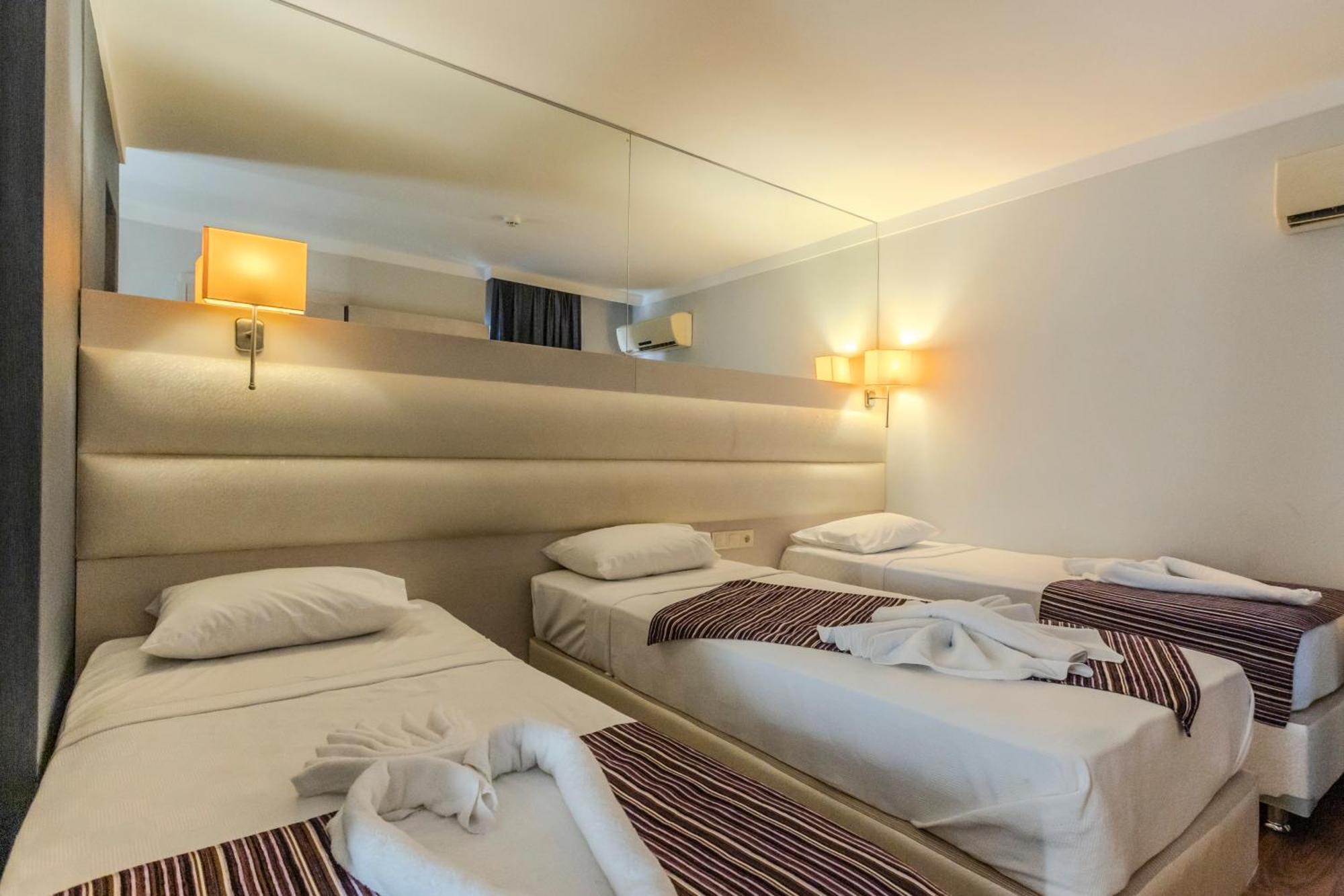 Gold Butik Otel 말마리스 외부 사진