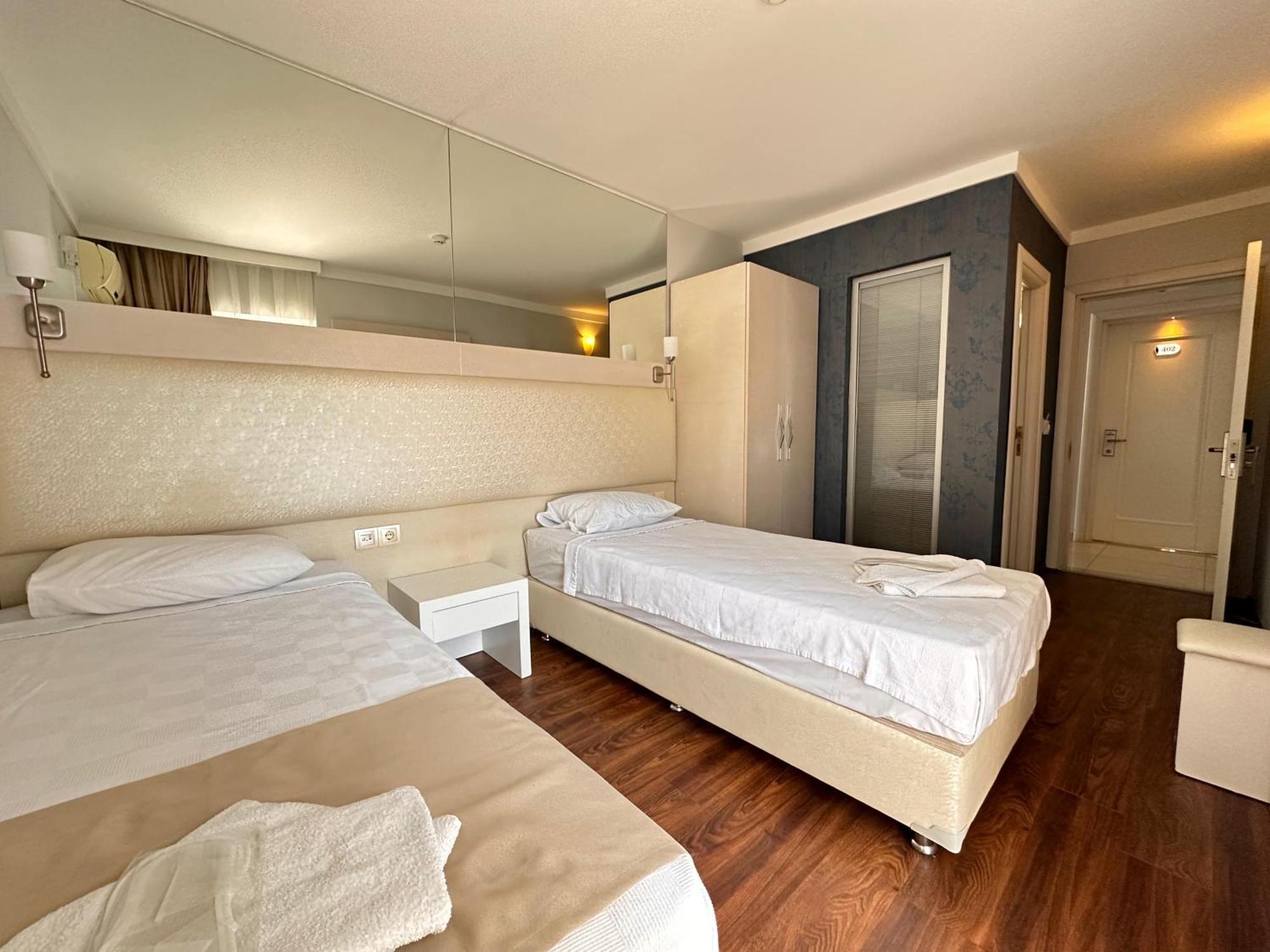 Gold Butik Otel 말마리스 외부 사진